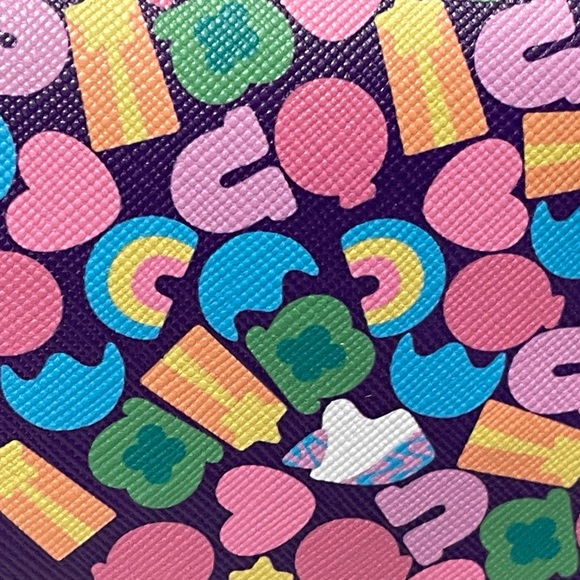 Lucky Charms Beauty Bundle - Picture 12 of 14